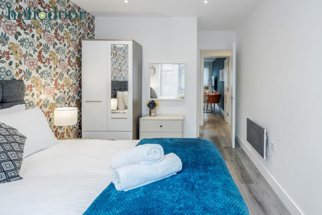 Milton Keynes Apartments, Sleeps Up To 5, Free Parking, Free Wifi & Movies, 7 Mins Drive To Milton Keynes Central Station For Direct Trains To London & The North Екстериор снимка