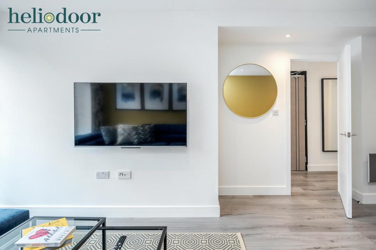 Milton Keynes Apartments, Sleeps Up To 5, Free Parking, Free Wifi & Movies, 7 Mins Drive To Milton Keynes Central Station For Direct Trains To London & The North Екстериор снимка