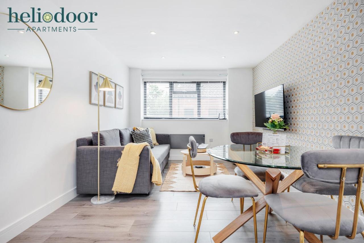 Milton Keynes Apartments, Sleeps Up To 5, Free Parking, Free Wifi & Movies, 7 Mins Drive To Milton Keynes Central Station For Direct Trains To London & The North Екстериор снимка