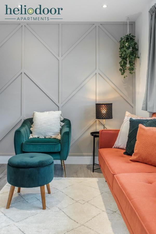 Milton Keynes Apartments, Sleeps Up To 5, Free Parking, Free Wifi & Movies, 7 Mins Drive To Milton Keynes Central Station For Direct Trains To London & The North Екстериор снимка