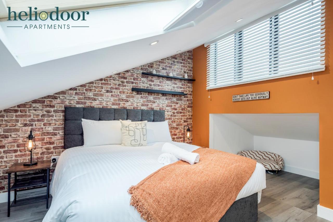Milton Keynes Apartments, Sleeps Up To 5, Free Parking, Free Wifi & Movies, 7 Mins Drive To Milton Keynes Central Station For Direct Trains To London & The North Екстериор снимка